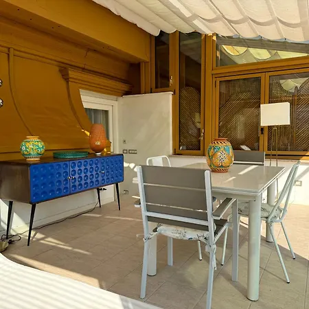 Discover The Wonders Of Devachan Castle Apartamento *